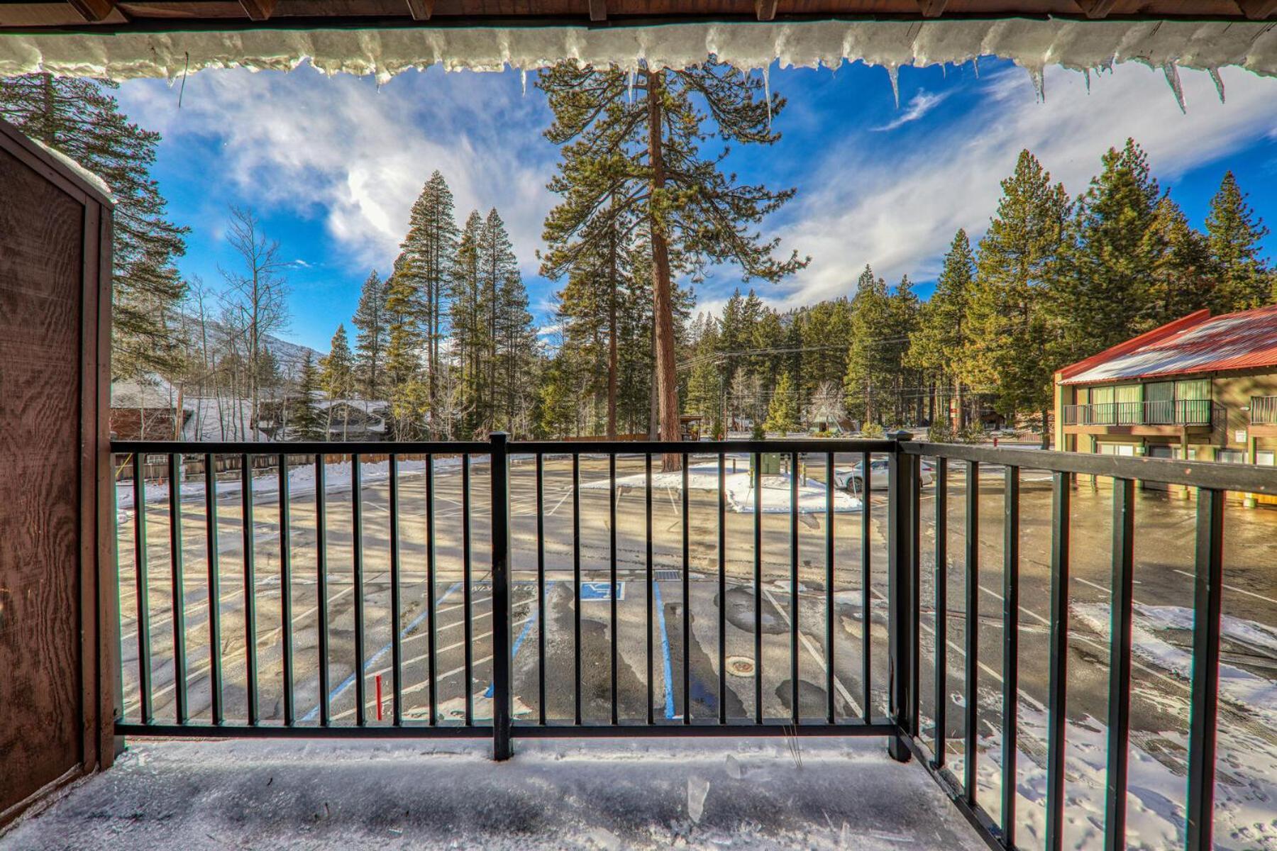 Charming Queen Studio Deluxe W/Balcony #233 At Donner Lake Village Truckee Dış mekan fotoğraf